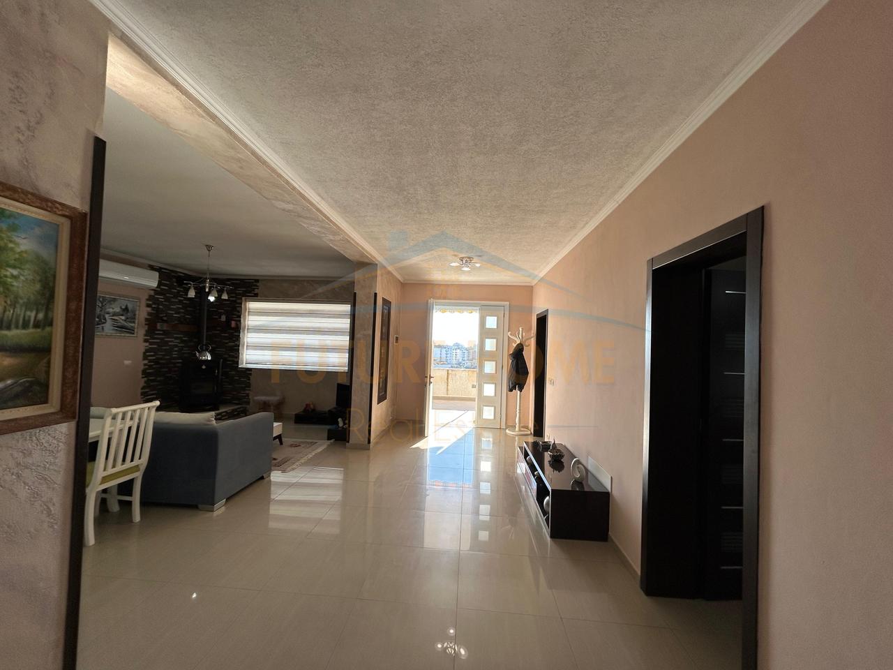 Rent, Private House 3+1+2+Storage+Garage, Neighborhood No.8, Durres