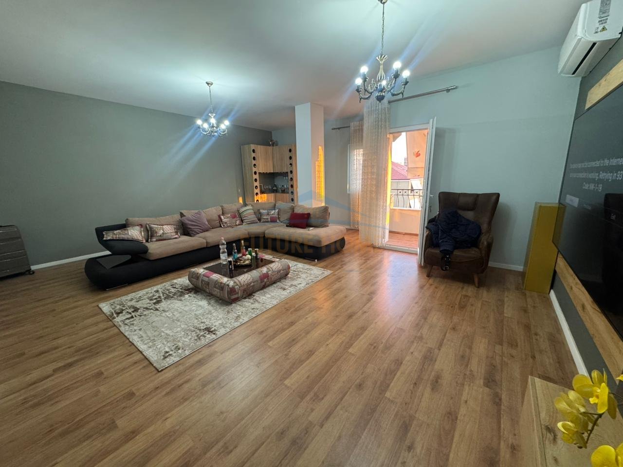 Shitet, Apartament 2+1, Jordan Misja, Tiranë