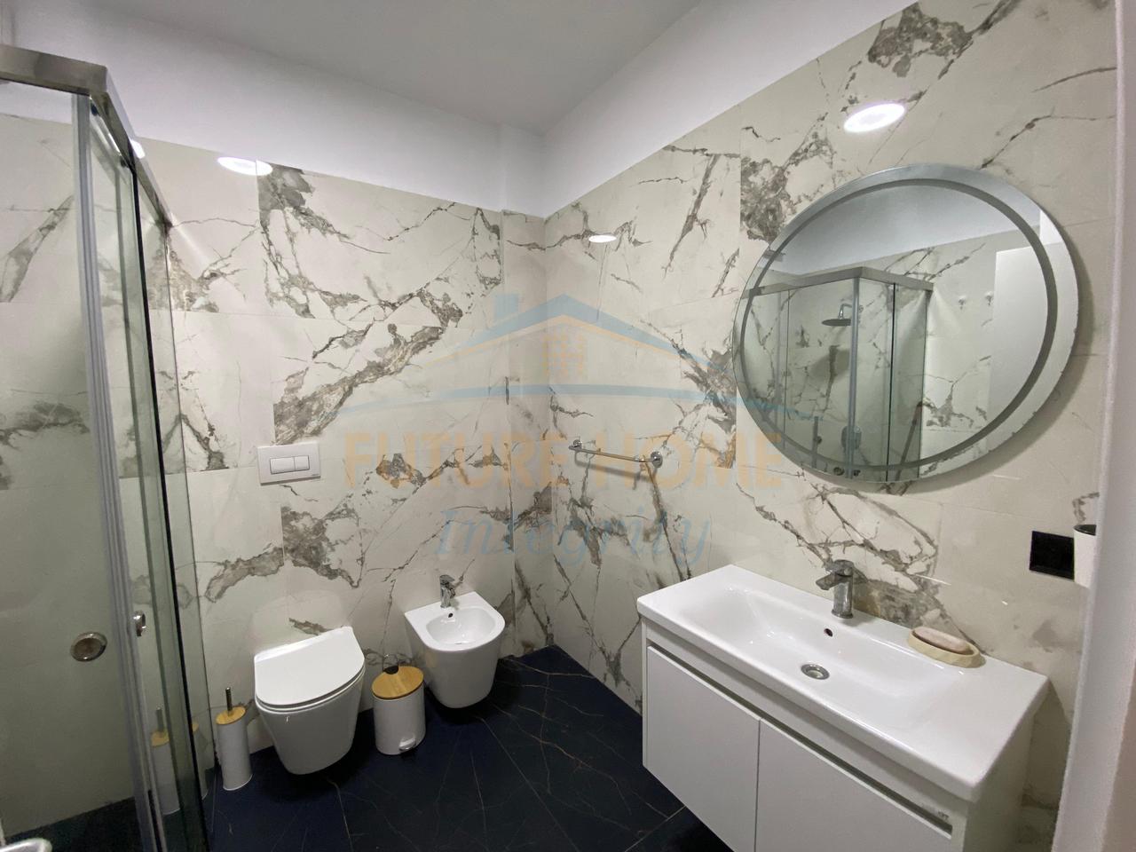 Affitto, Appartamento 1+1+ Posto Auto, Residenza Sofia, Tirana.