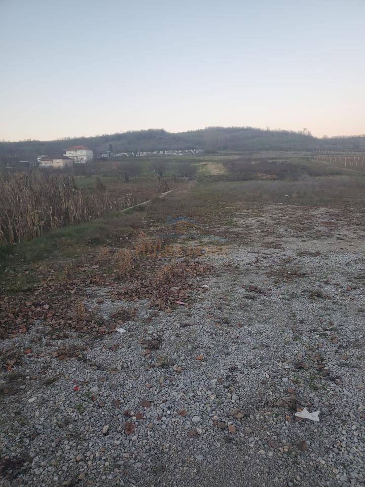 Qera, Tokë Arë ,  Leshnicë , Pogradec