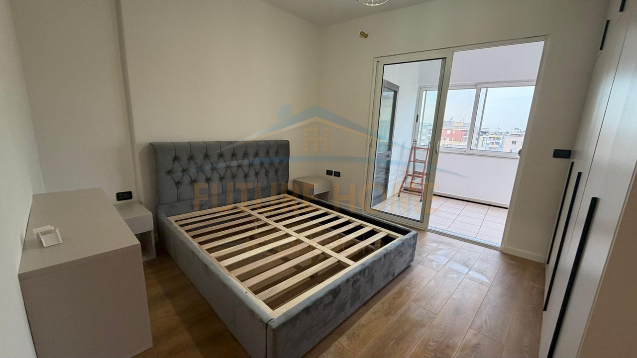 Shitet, Apartament 2+1, Unaza e Re, Tiranë