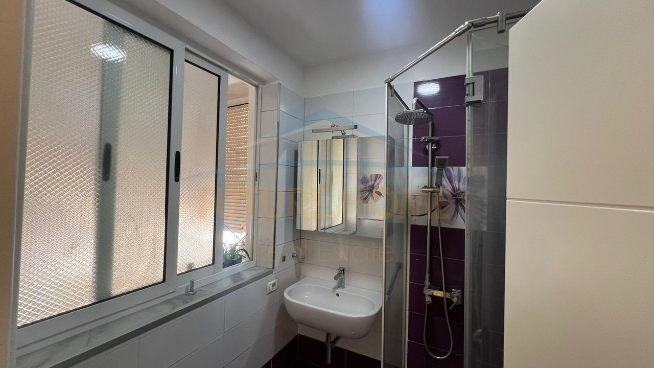 Affitto, Locale, Mercato Nuovo, Tirana