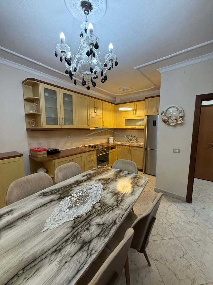 For sale, 2+1 Apartment, Hoxha Tahsim Street, Tirana.