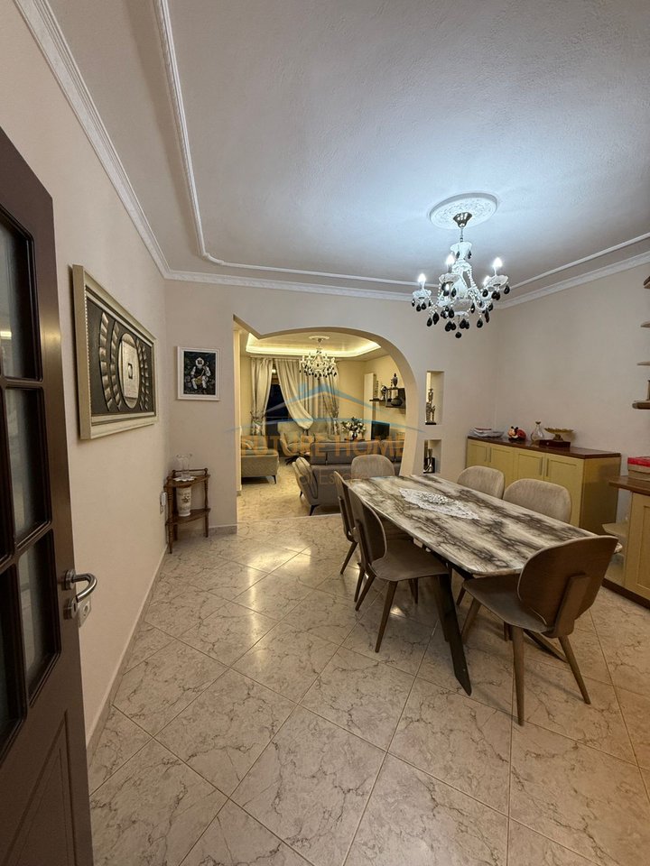 For sale, 2+1 Apartment, Hoxha Tahsim Street, Tirana.