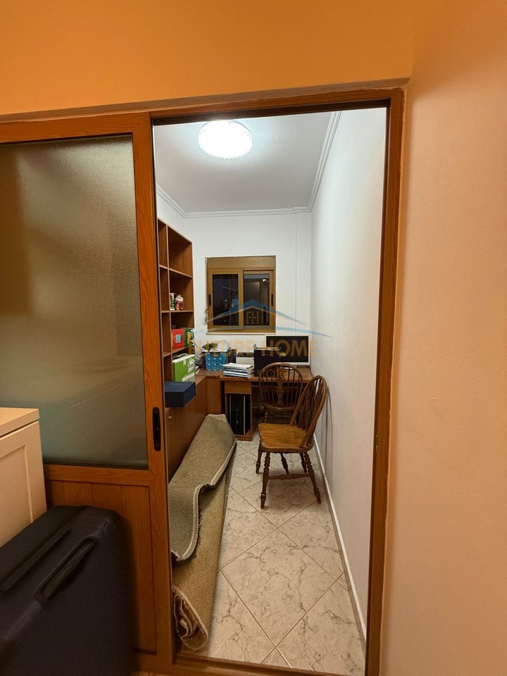 For sale, 2+1 Apartment, Hoxha Tahsim Street, Tirana.