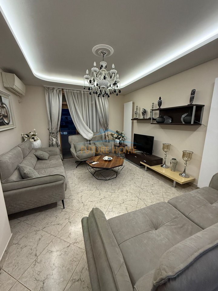 For sale, 2+1 Apartment, Hoxha Tahsim Street, Tirana.