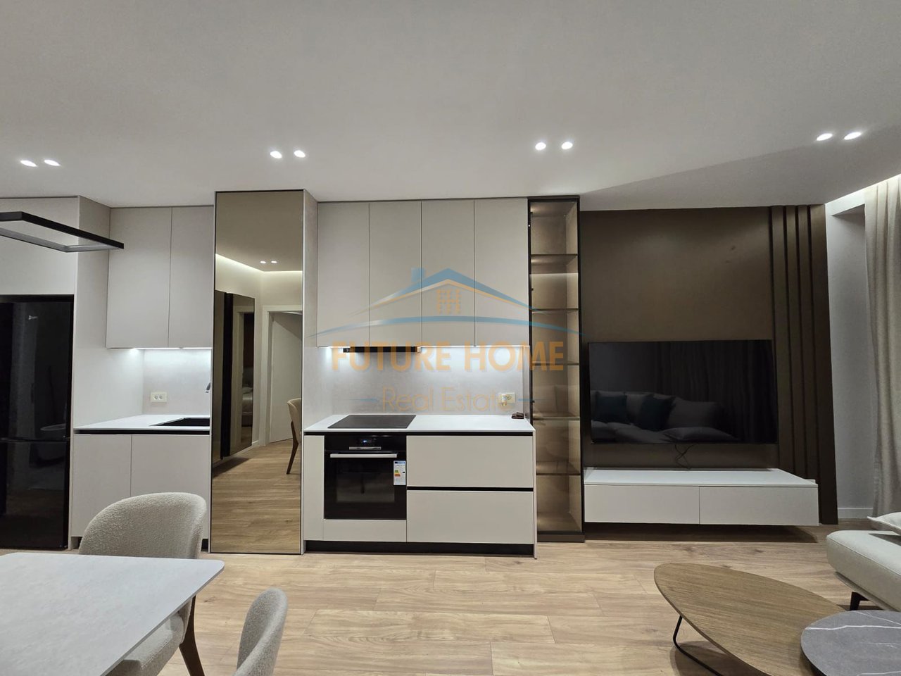 Affitto, Appartamento 2+1+Posto Auto, Golden Tower Residence, Tirana.