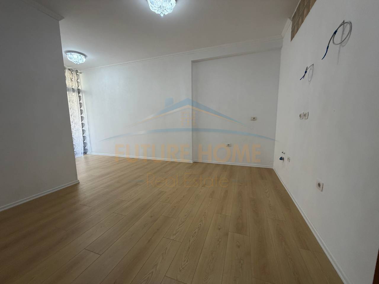 In vendita, Appartamento 1+1, Via Thesarit, Fresk, Tirana