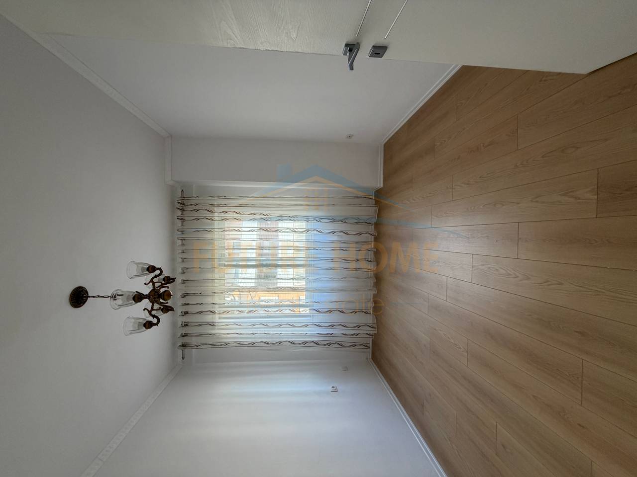 In vendita, Appartamento 2+1, Via Thesarit, Fresk, Tirana