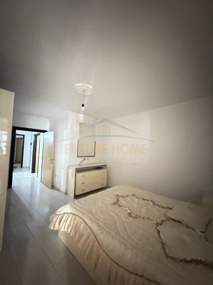 Qera,Apartament 2+1+2+ Verande , Yzberisht