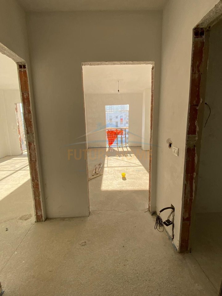 Apartament 1+1 Për Shitje Te Rruga Albanopoli, Tiranë - 130,000€ | 74 m²