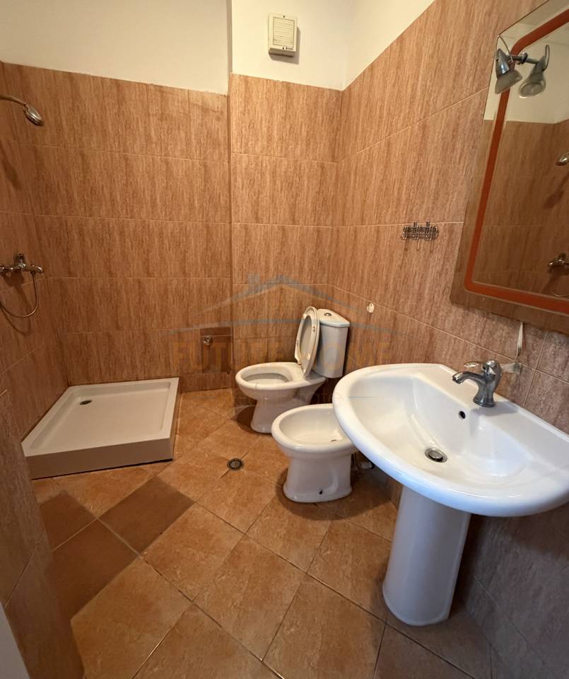 For sale, 2+1 Apartment, Thesarit Street, Fresk, Tirana