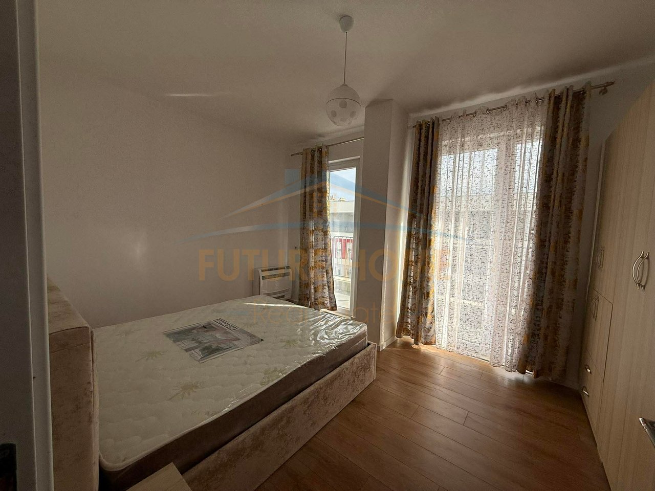 Qera , Apartament 2+1 , Univers City , QTU