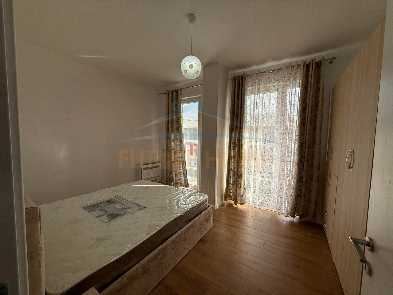 Qera , Apartament 2+1 , Univers City , QTU
