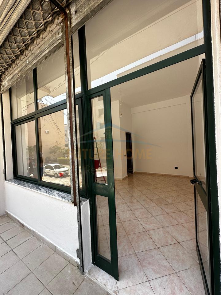 Qera, Ambjent Biznesi, Stadiumi, Durres.