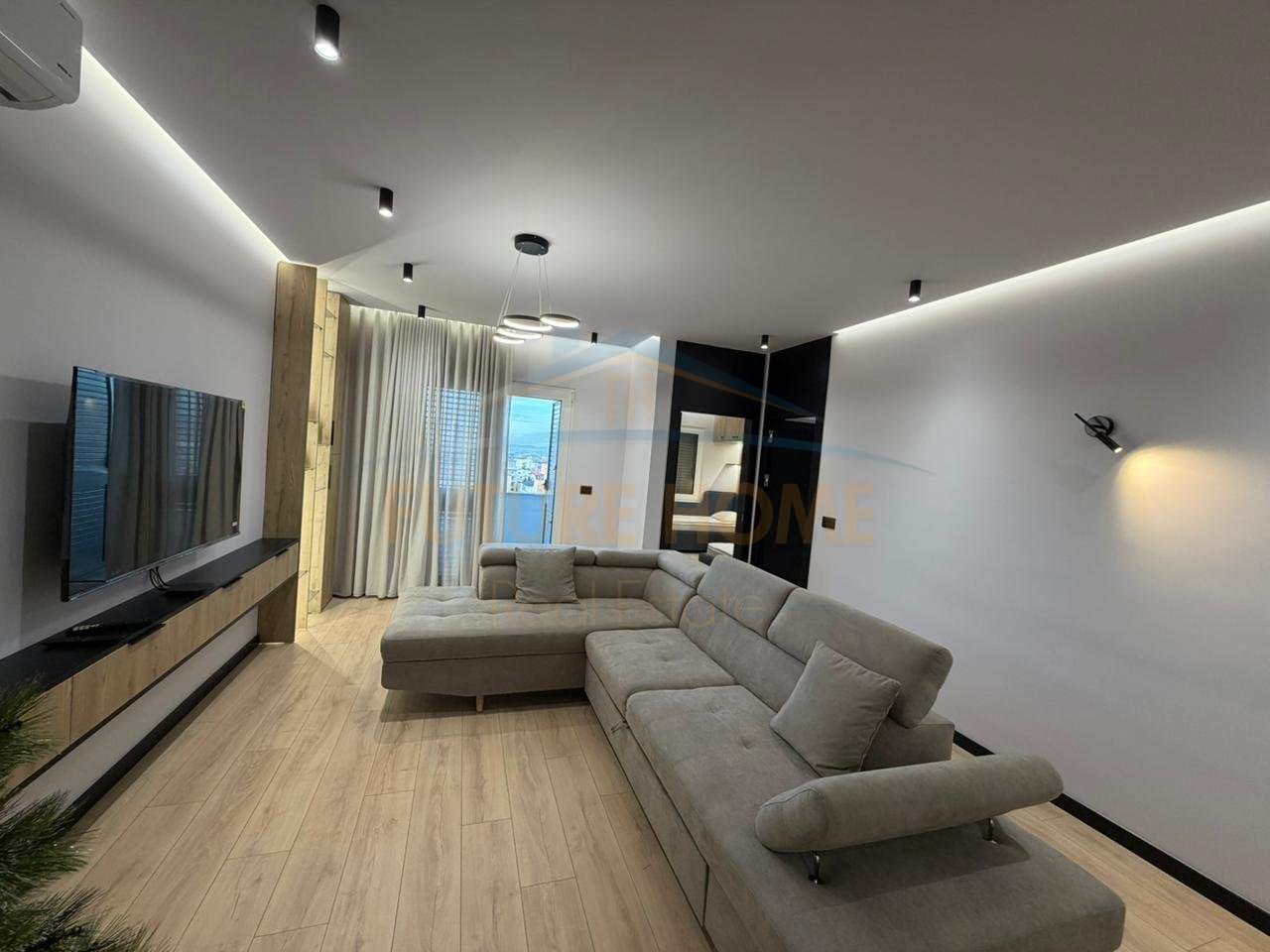 Qera, Apartament 2+2+2 Ballkone, Prane UKD, Durres