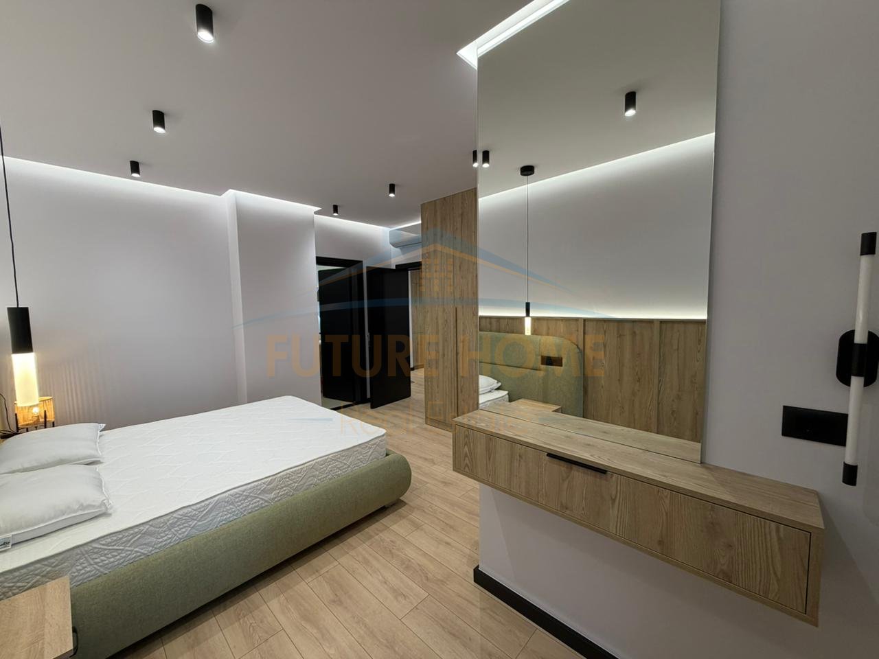 Qera, Apartament 2+2+2 Ballkone, Prane UKD, Durres