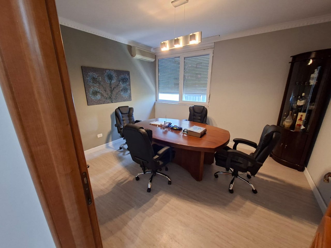 For rent, Office Space, Myslym Shyri, Tirana.