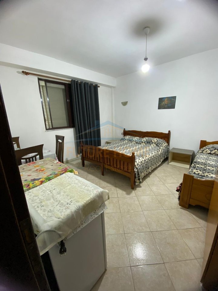 Shitet, Shtepi private, Plazh Hekurudha, Durres