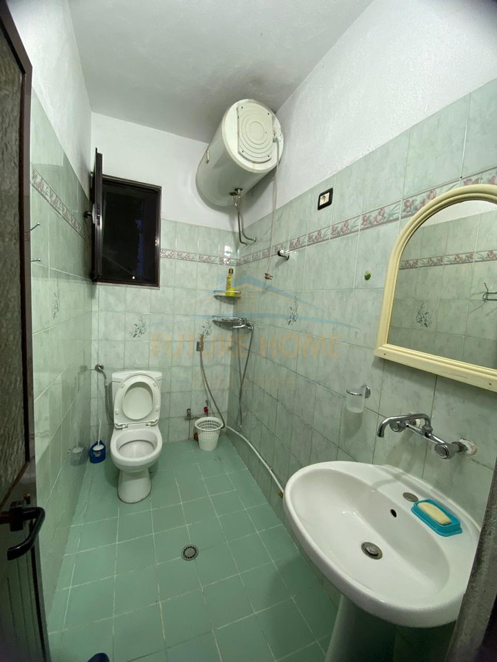 Shitet, Shtepi private, Plazh Hekurudha, Durres