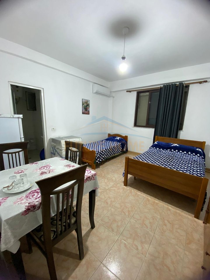 Shitet, Shtepi private, Plazh Hekurudha, Durres