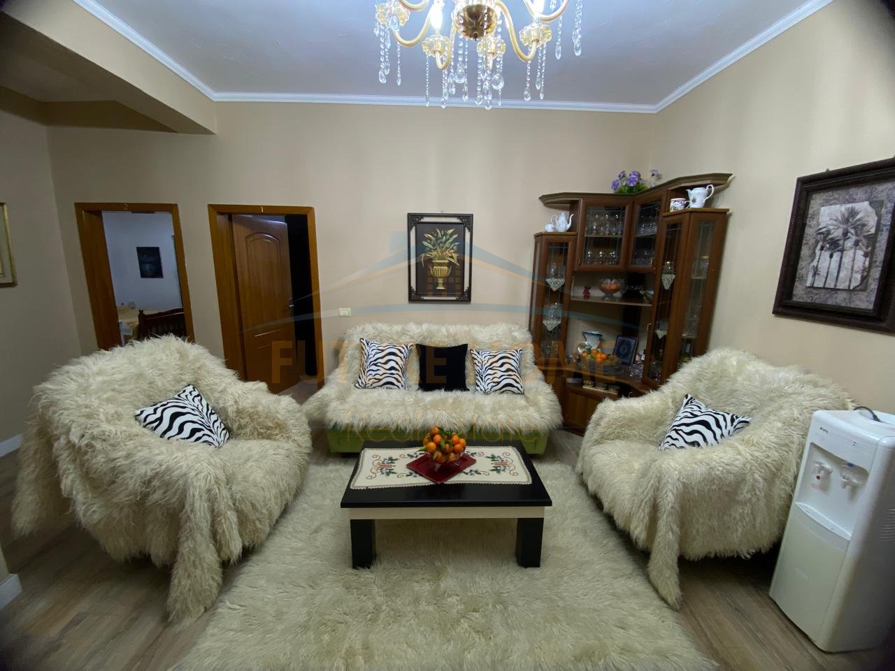 Shitet, Shtepi private, Plazh Hekurudha, Durres