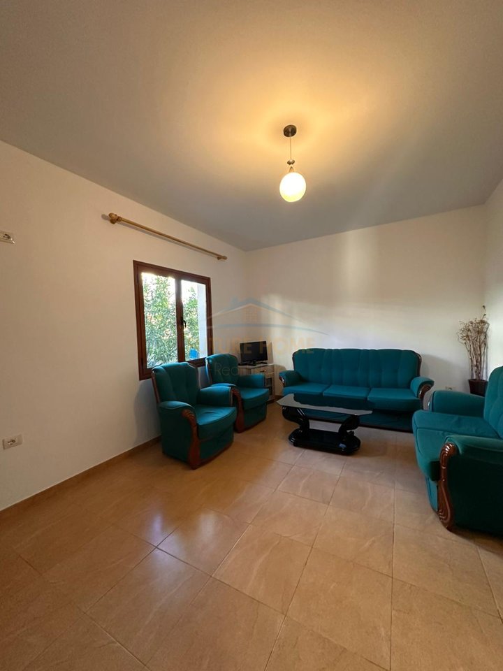 Qera , Shtëpi Private 1+1, Lagja ¨Isa Boletini¨ , Vlore