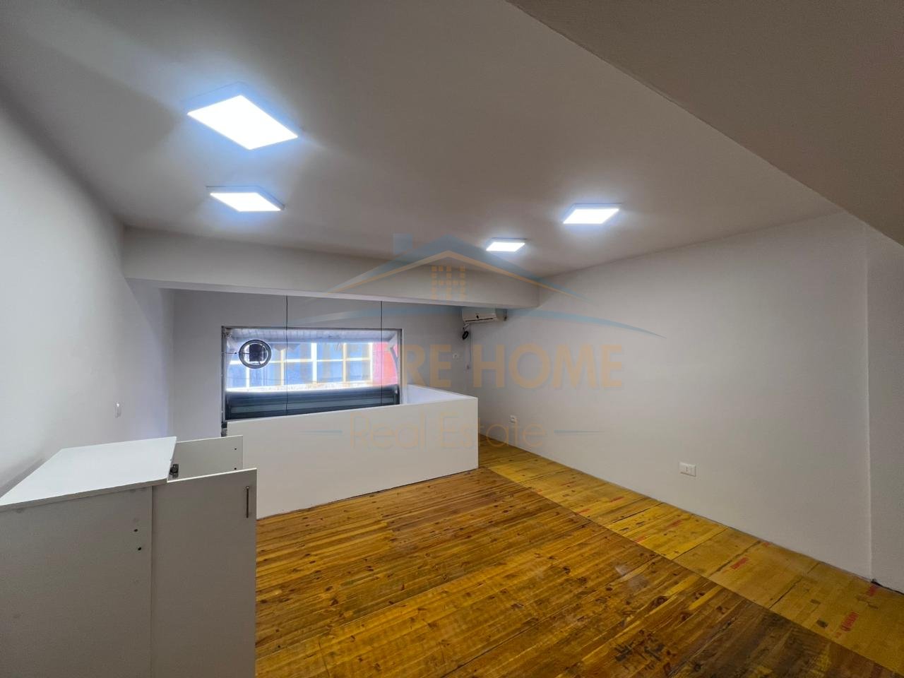 For Rent, Duplex Business Space, Elbasan Street, Tirana