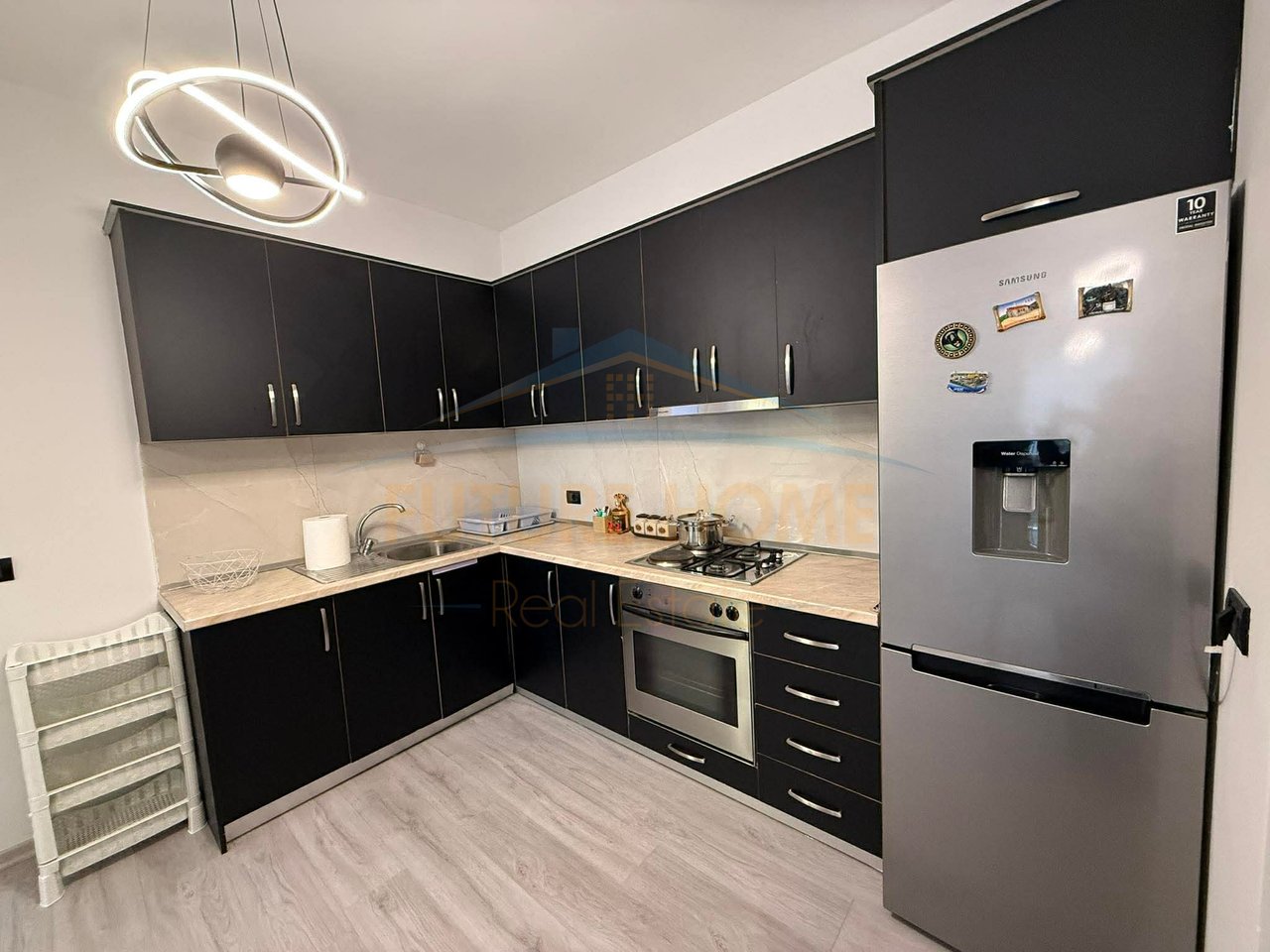 Qera Apartament 1+1 Unaza e Re