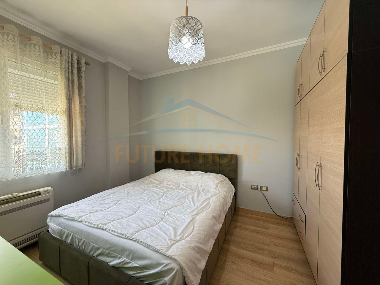 Qira, Apartament 3+1+2, Liqeni i Thate