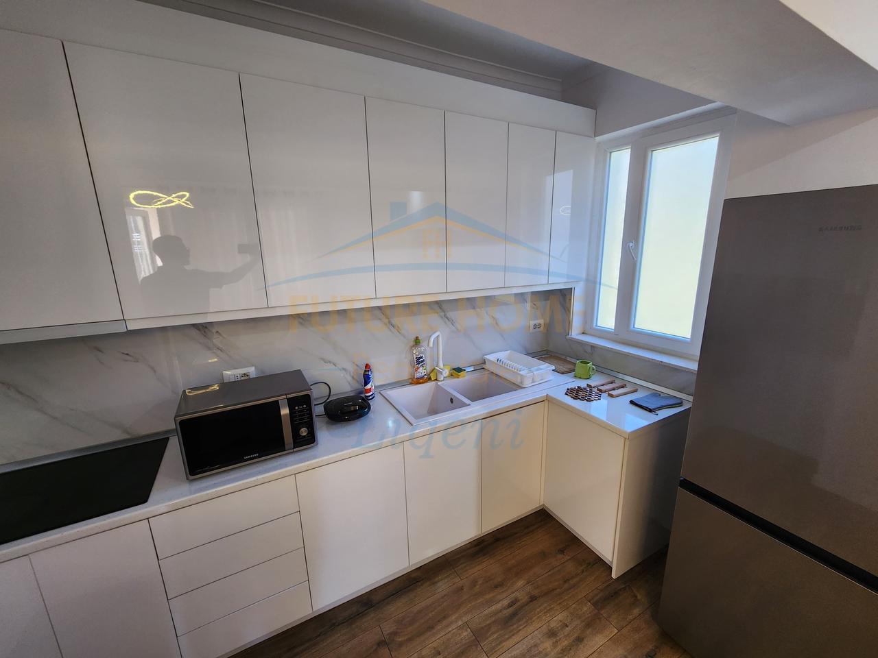 Qira, Apartment 1+1, Myslym Shyri, Tirana