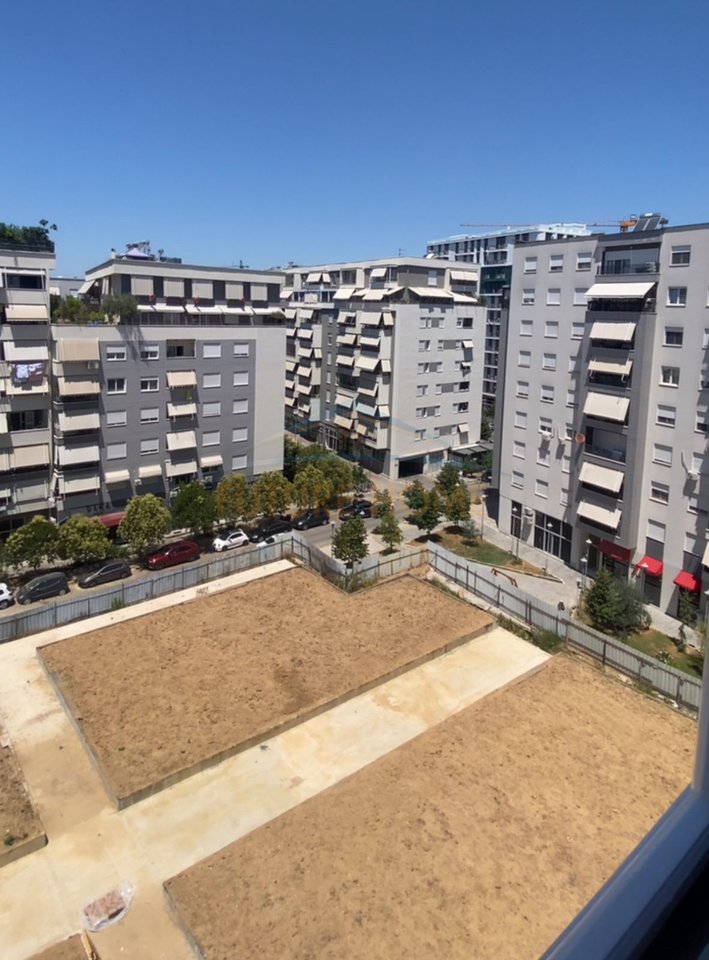 In vendita, Appartamento 3+1+2, Comune di Parigi