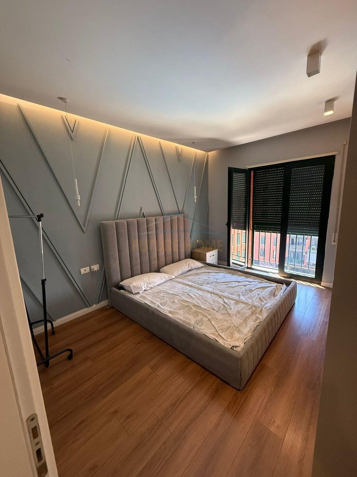 In vendita, Appartamento 1+1, Green City Residence, Nuovo Anello, Tirana.