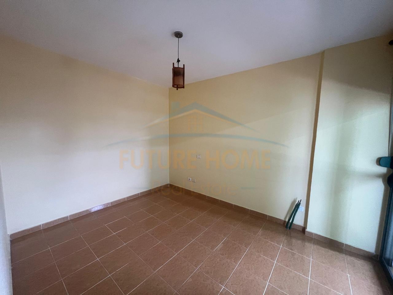 Qira, Apartament 3+1+Post Parkim,Ministria Jashtme,Tirane.