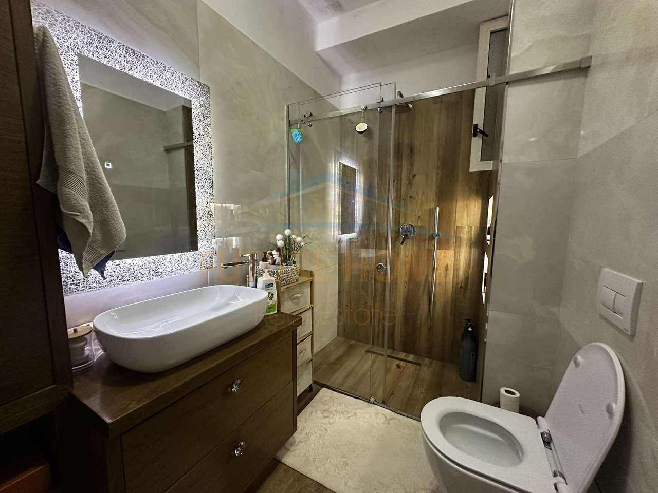 Shitet, Apartament 2+1, Prane Ardenos, Kashar.