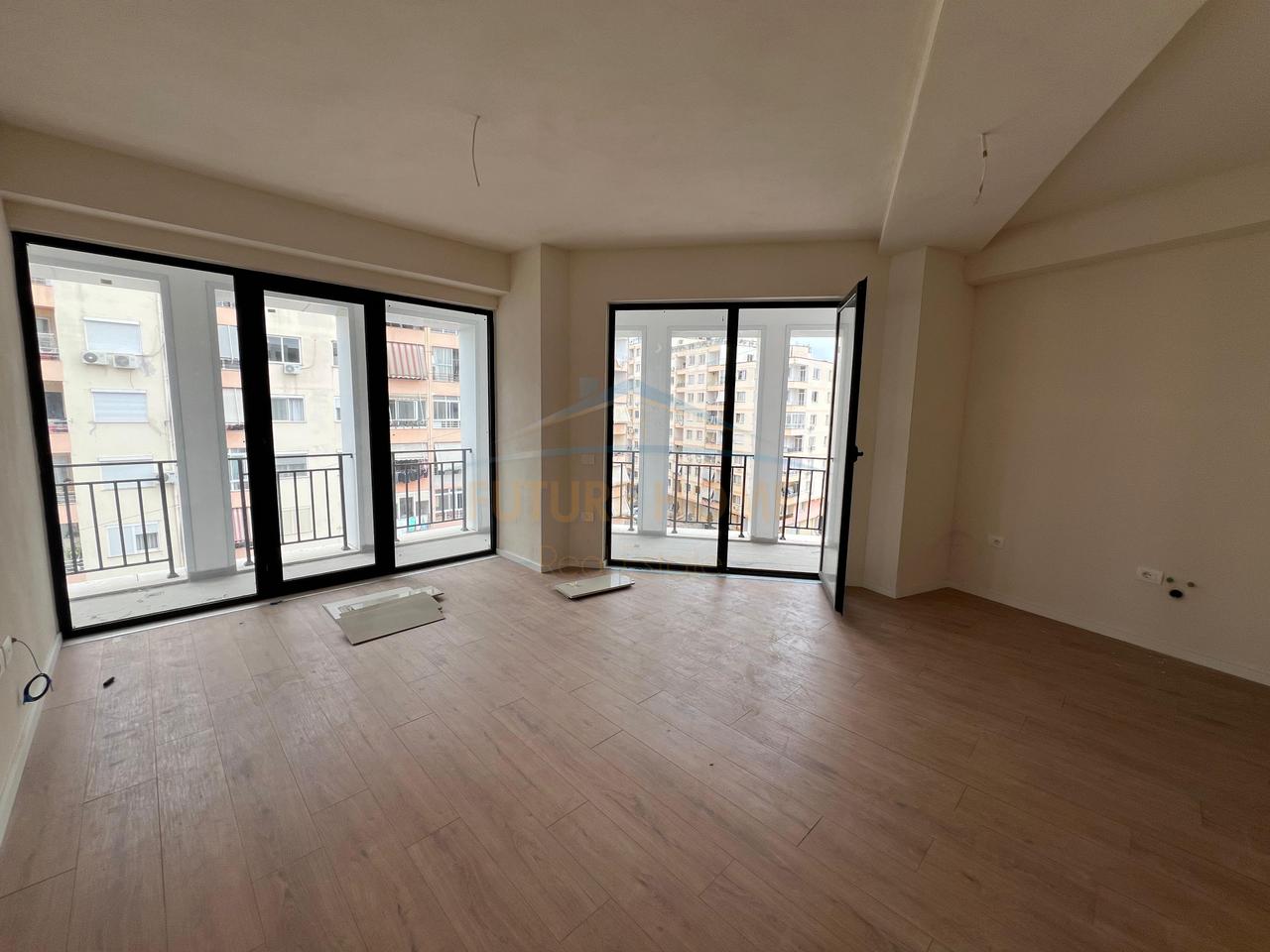 In vendita, appartamento 1+1, Urban Gate, Nuova Tangenziale.