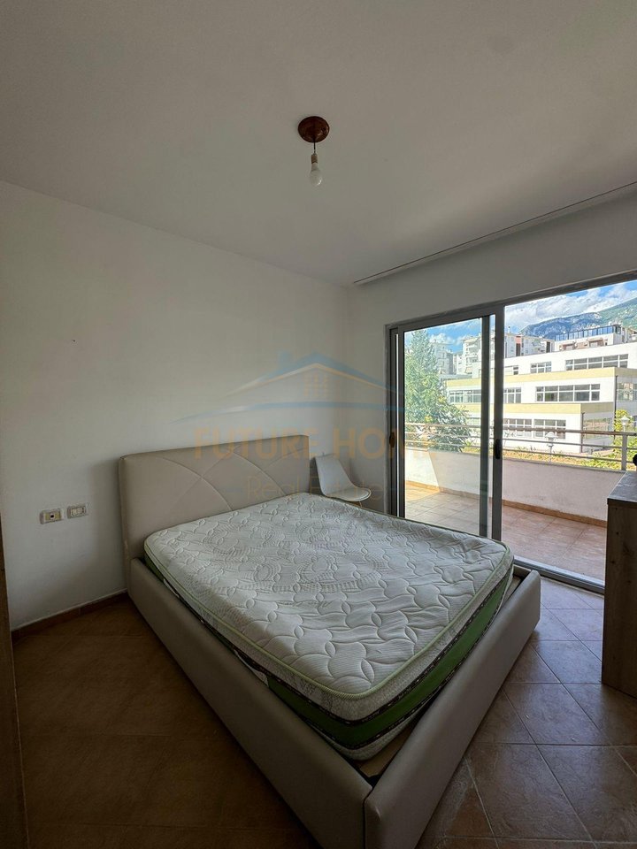 For sale, Apartment 2+1+2, Fresk, Tirana.