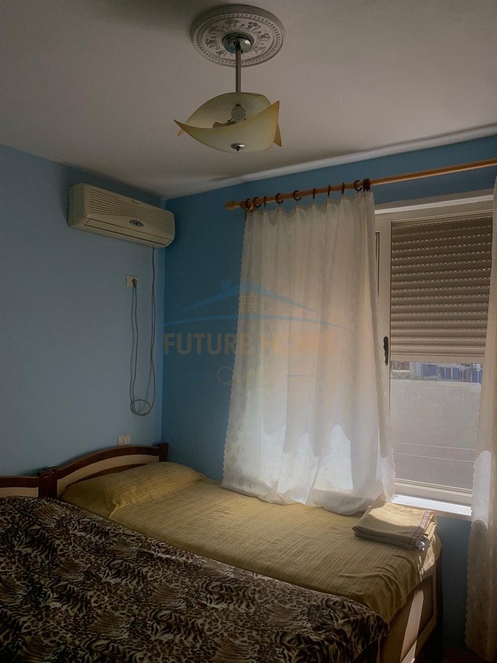 Shitet, Apartament 2+1+2, Golem.