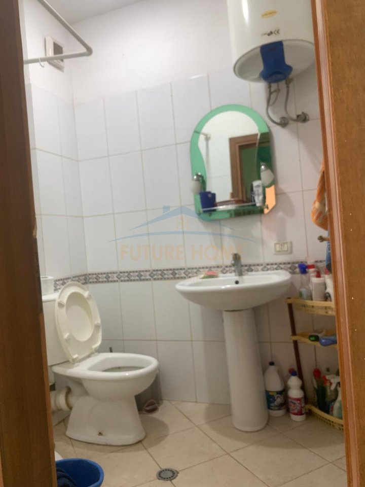 Shitet, Apartament 2+1+2, Golem.