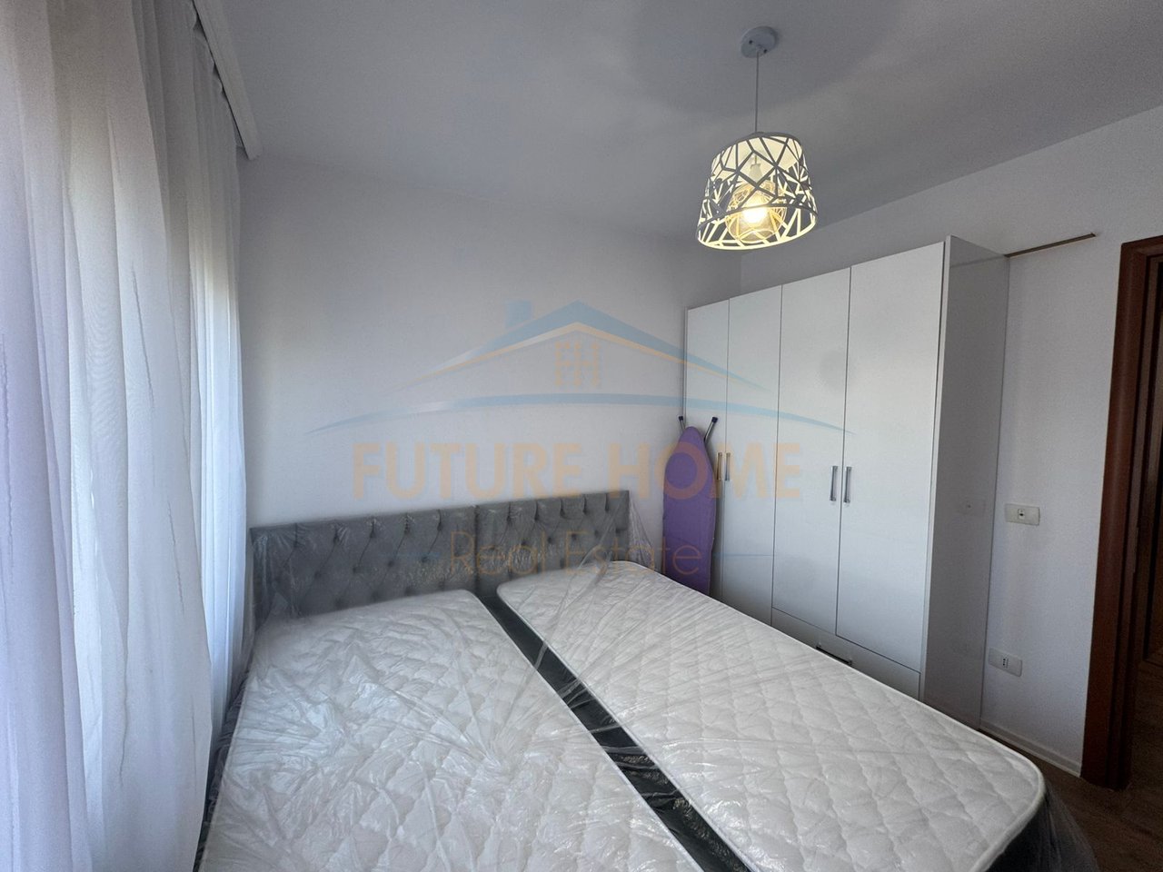 Shitet, Apartament 2+1+2, Mali i Robit, Golem