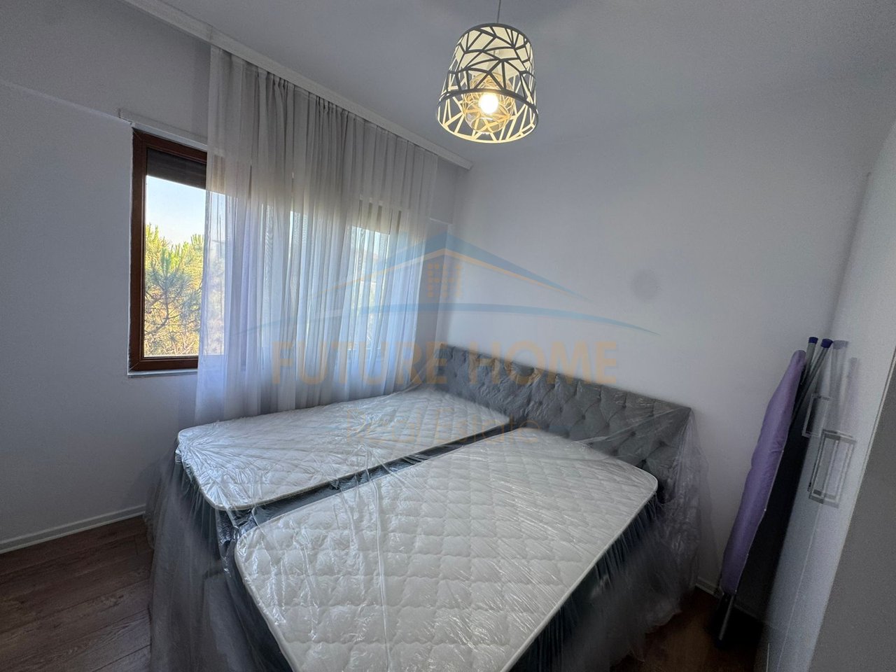 Shitet, Apartament 2+1+2, Mali i Robit, Golem