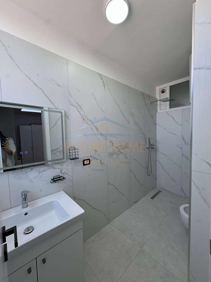 Rent, Apartment 2+1+2, Kavaja Street.