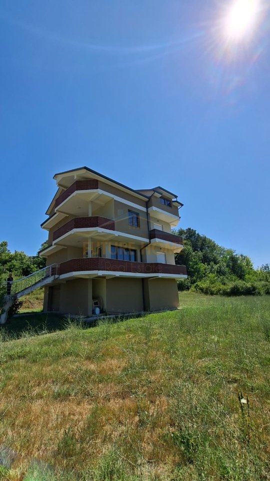 For sale, Private House + Farmland, Farkë (Near Farkë Bridge)
