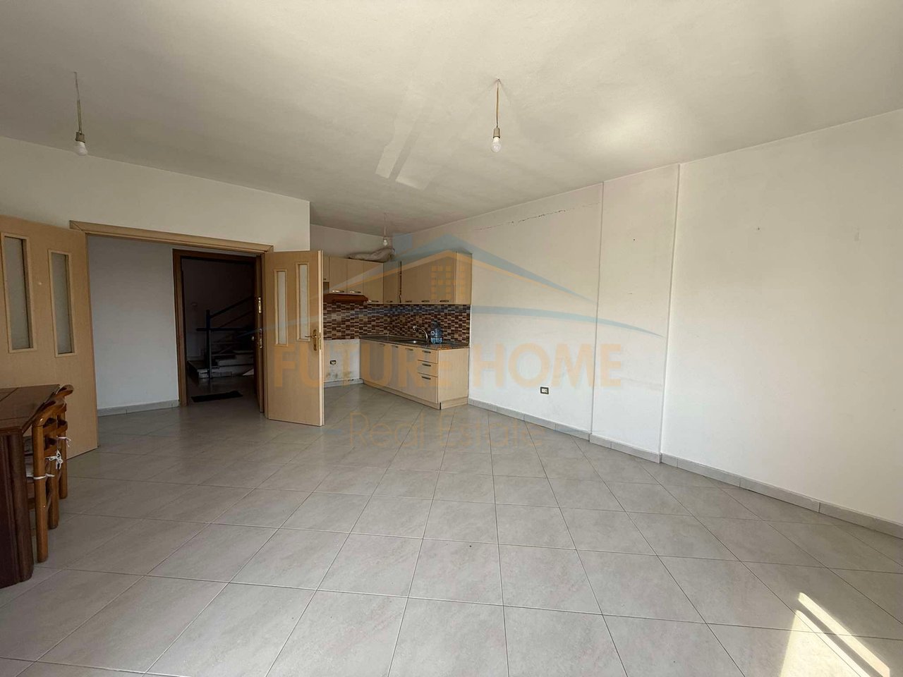 Rent, 2+1 Apartment, Kamëz.