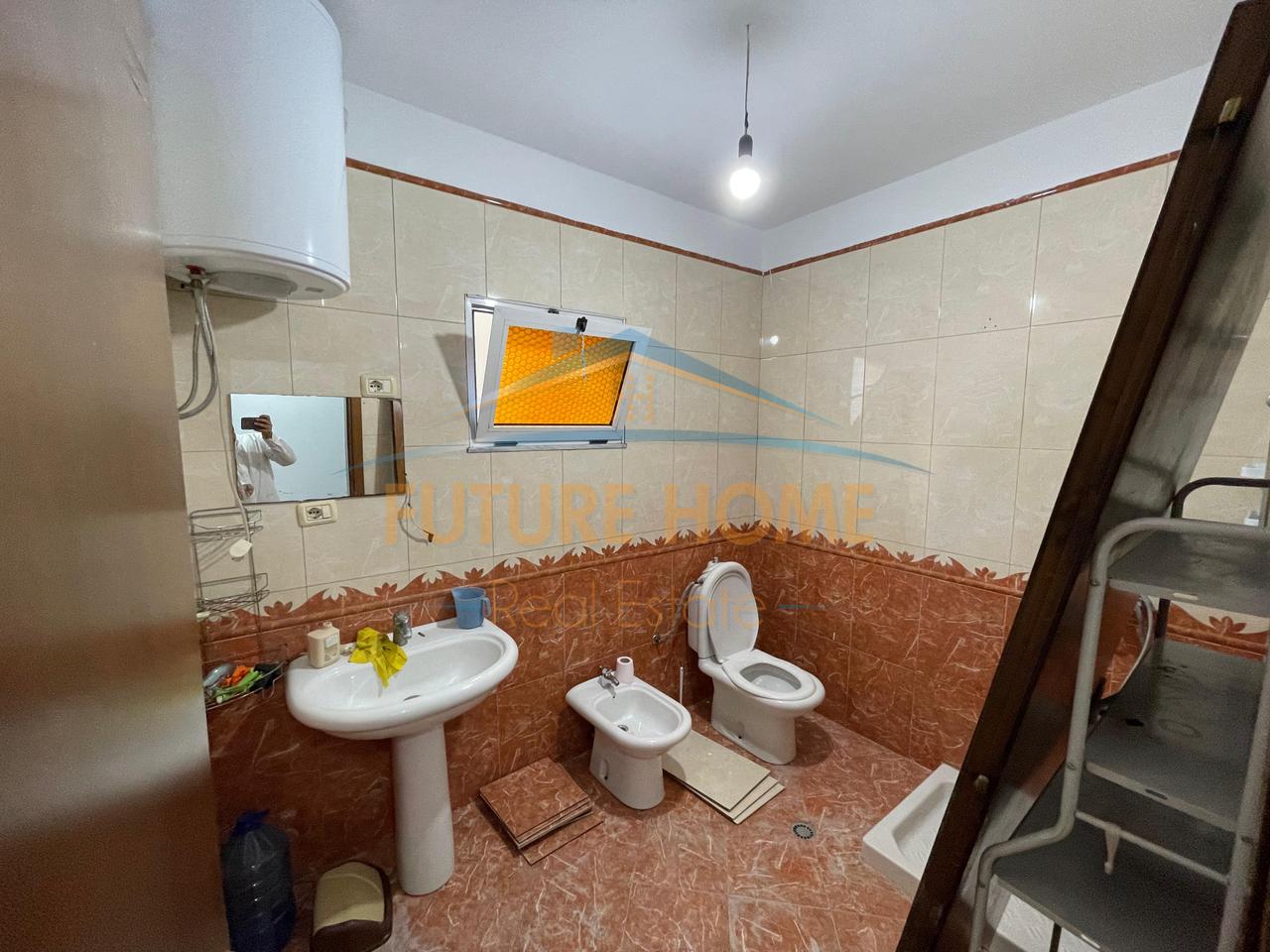 For Rent, Business Space, Paris Commune, Tirana.