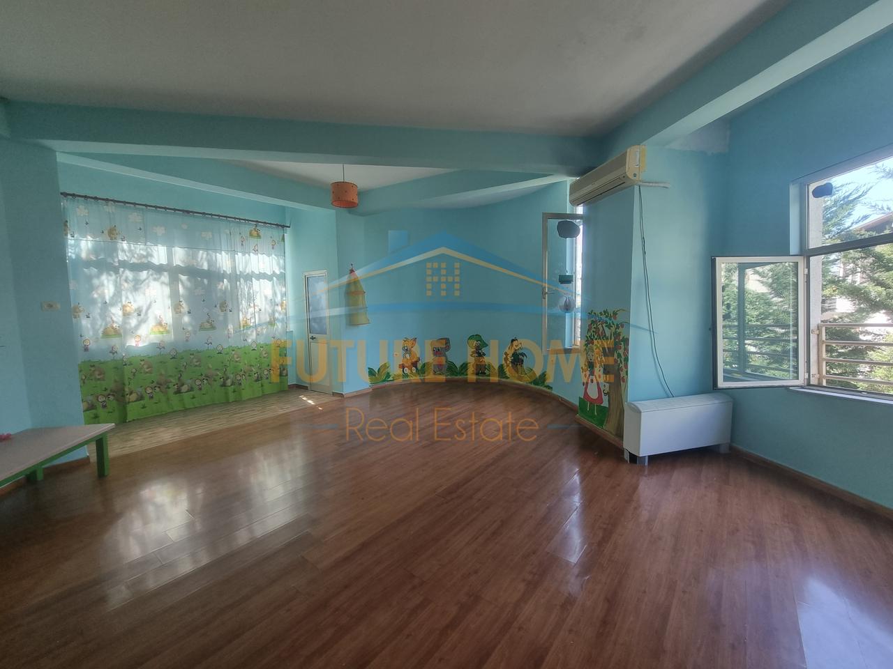 For rent, Business Premises, Zoo, Tirana.