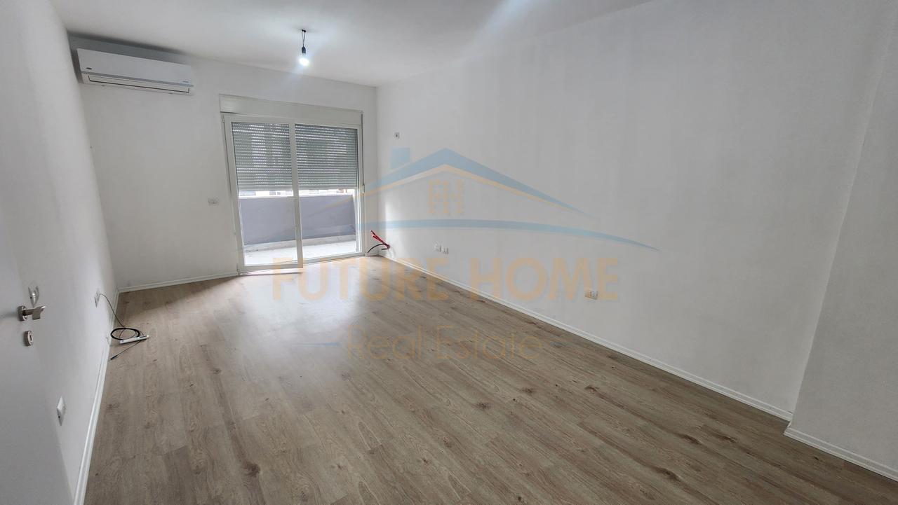 In vendita, Appartamento 1+1, Comune di Parigi (Complesso Kika 2), Tirana