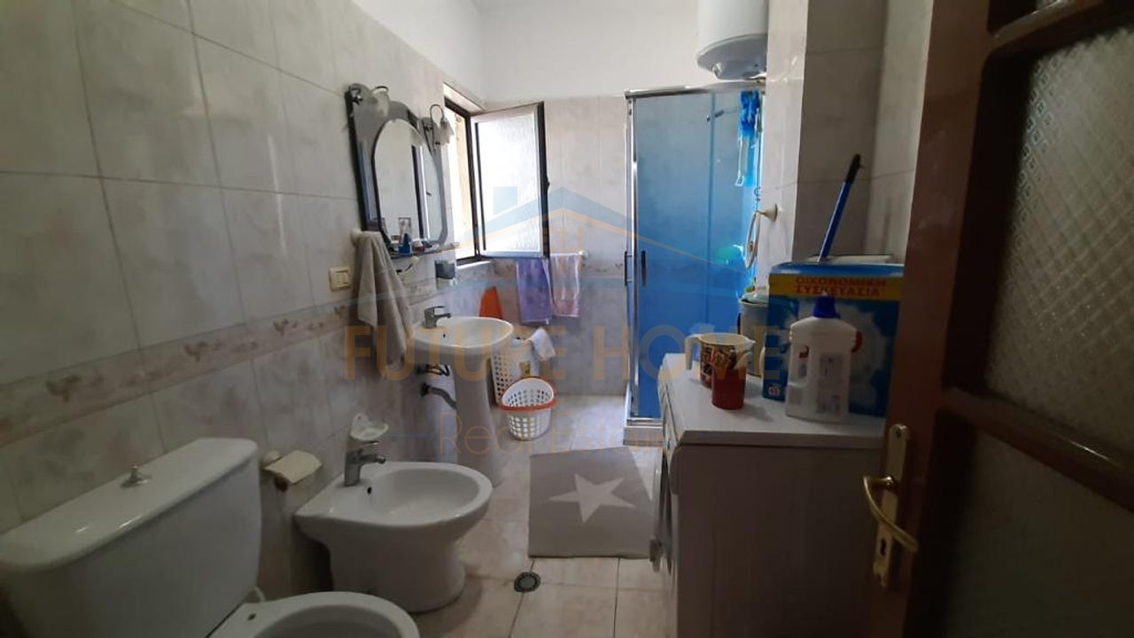 For sale, Apartment 3+1+2, Rruga e Dibrës, Tirana