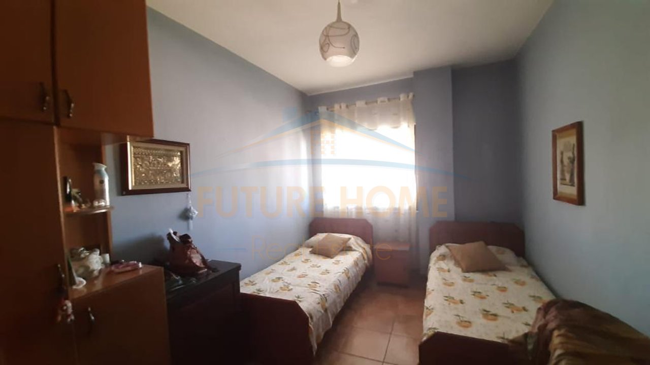 For sale, Apartment 3+1+2, Rruga e Dibrës, Tirana