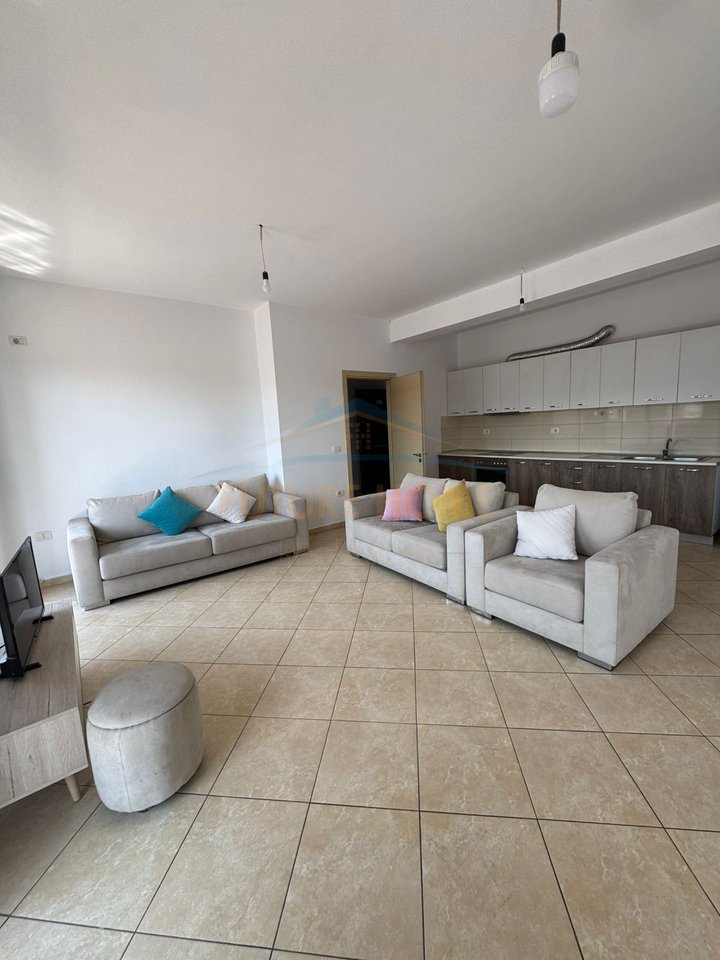 For sale, 2+1+2 Apartment, Fabrika e Miellit, Tirana